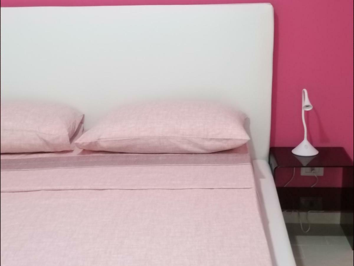 نابولي Vomerooms المظهر الخارجي الصورة